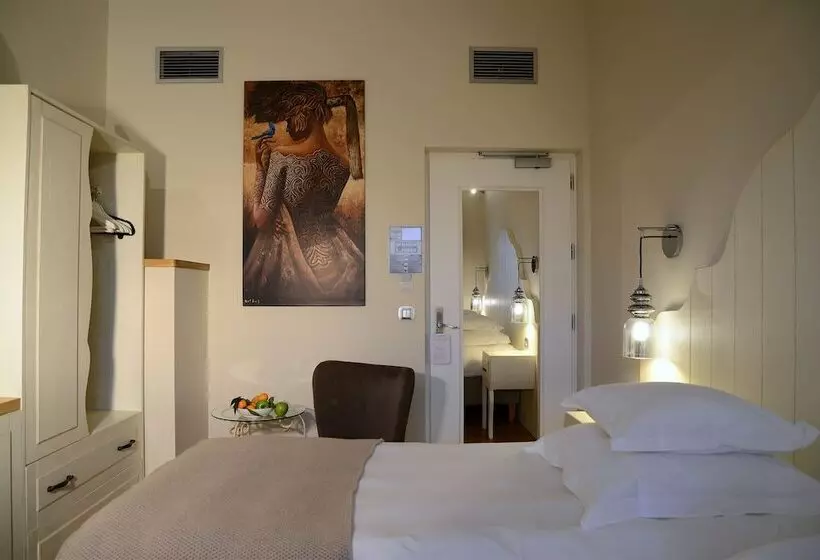 Отель Hôtel Eze Hermitage