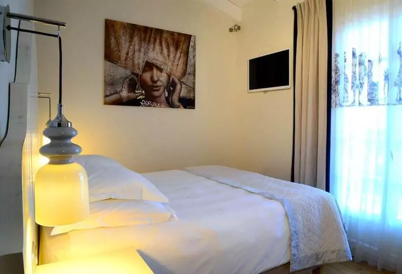 Отель Hôtel Eze Hermitage