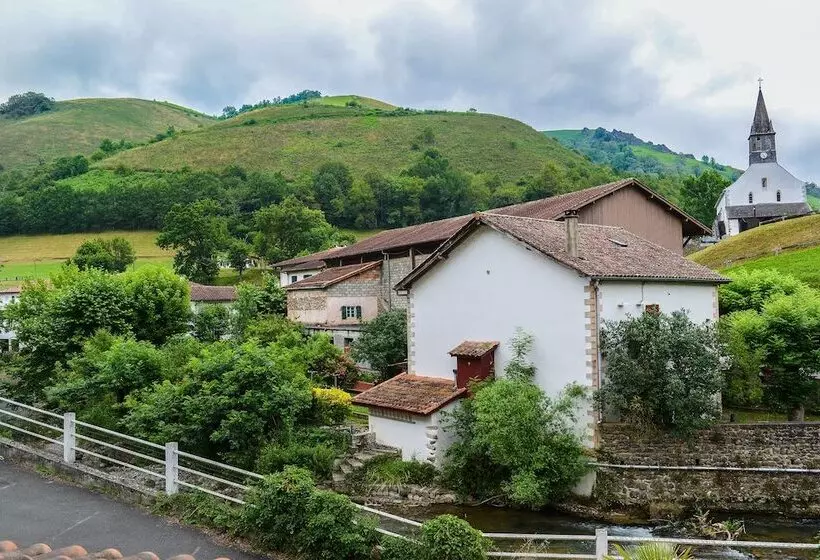 فندق Logis Hôtel Andreinia & Cabanes