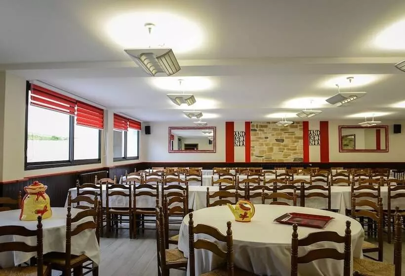 فندق Logis Hôtel Andreinia & Cabanes