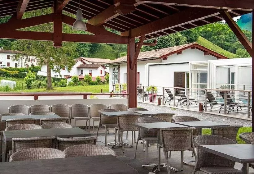 فندق Logis Hôtel Andreinia & Cabanes