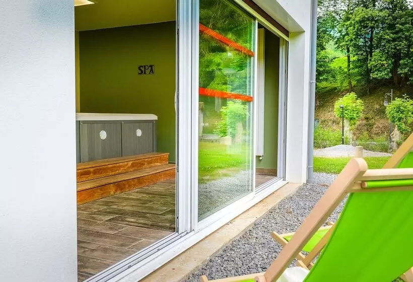 فندق Logis Hôtel Andreinia & Cabanes