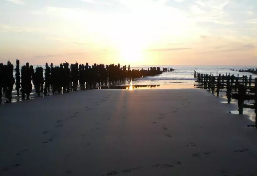 호텔 Logis Auberge De La Dune   Hôtel & Restaurant