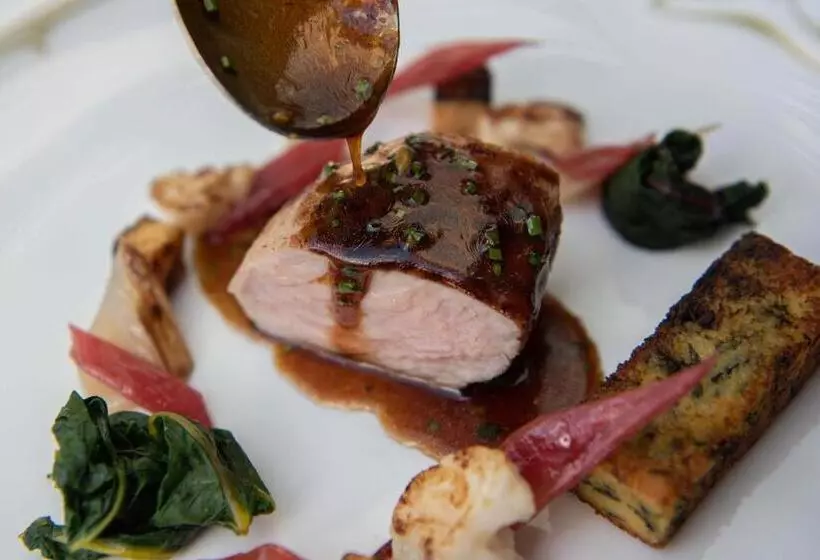 酒店 Logis Auberge De La Sélune