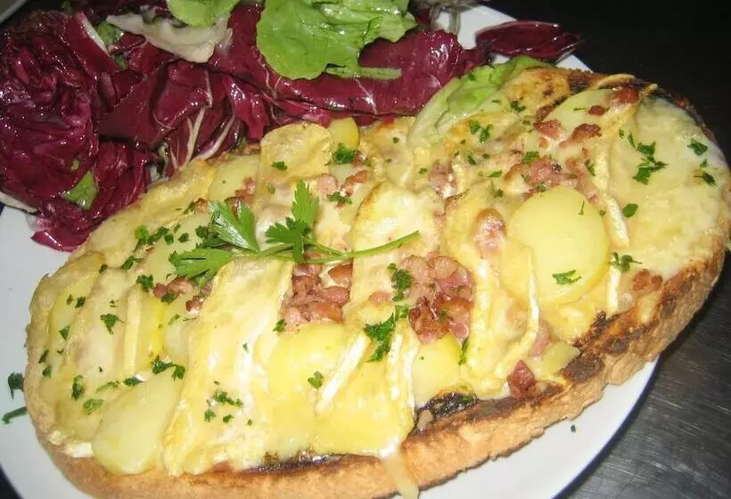 Hotel Logis De L Europe Restaurant Le Cepage