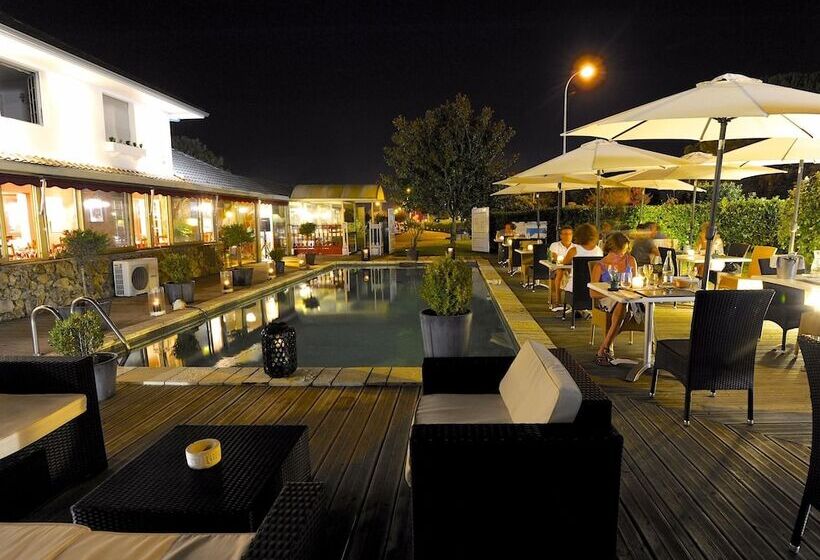 فندق Hôtel Le Relais Des Plages