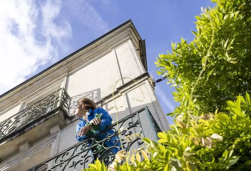 ホテル Logis Hôtel Restaurant Le Fontarabie