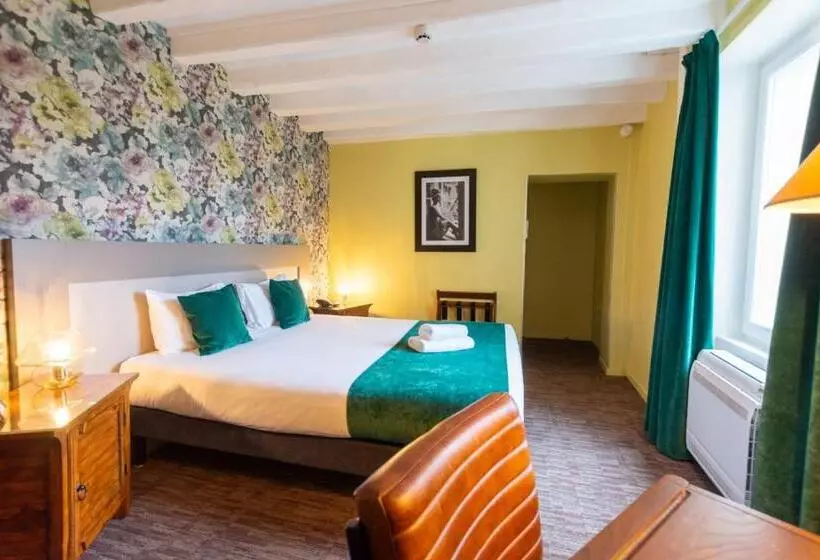 Отель Logis Hôtel Le Vert Galant