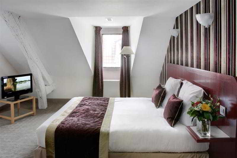 هتل Opera D Antin