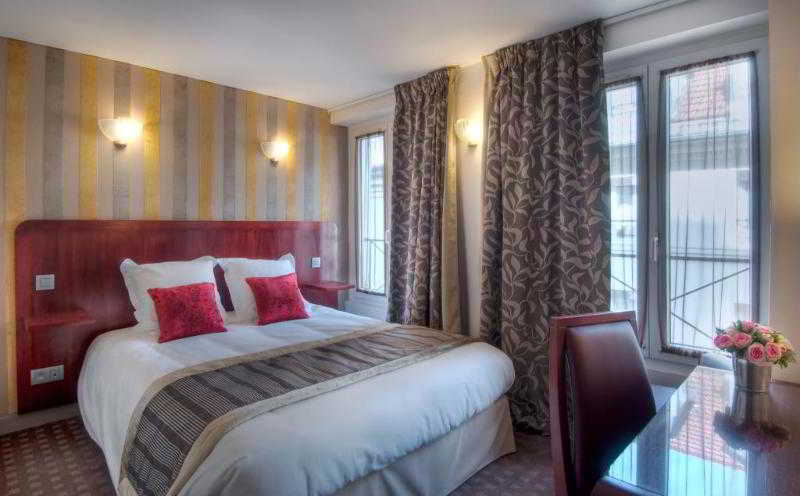 هتل Opera D Antin