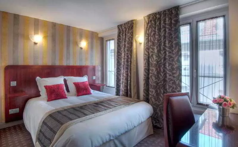 فندق Opera D Antin