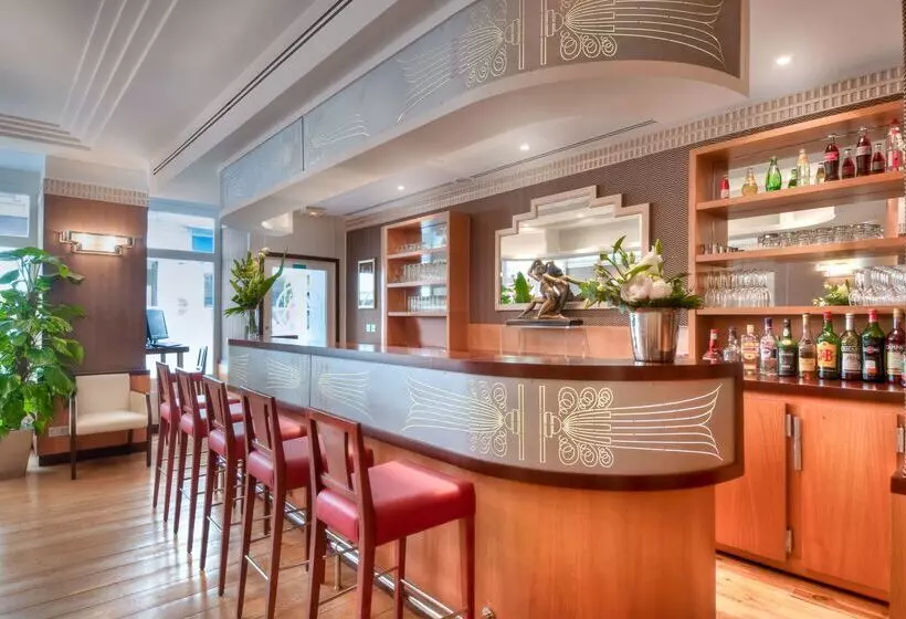 فندق Opera D Antin