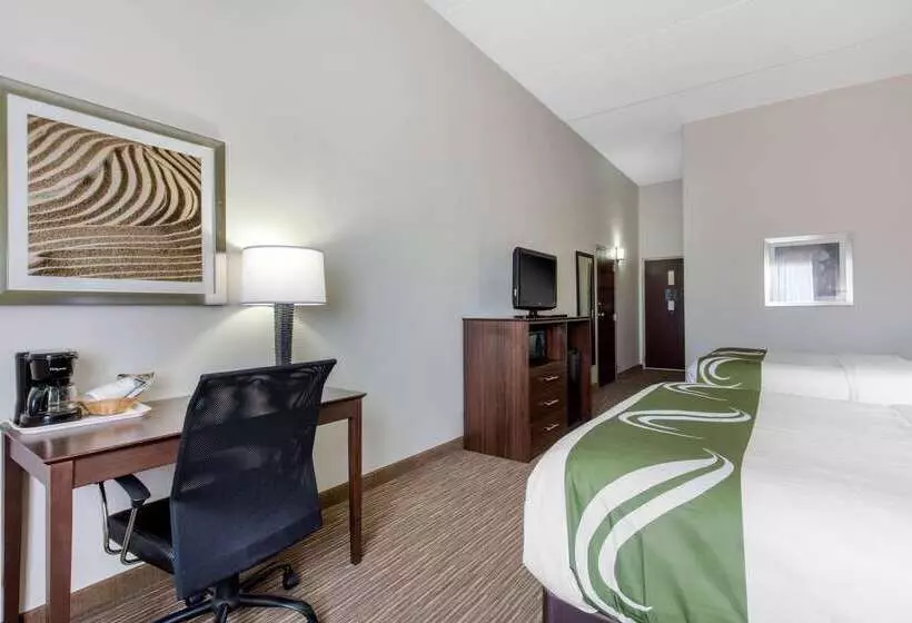 هتل Quality Inn & Suites Mountain Home North