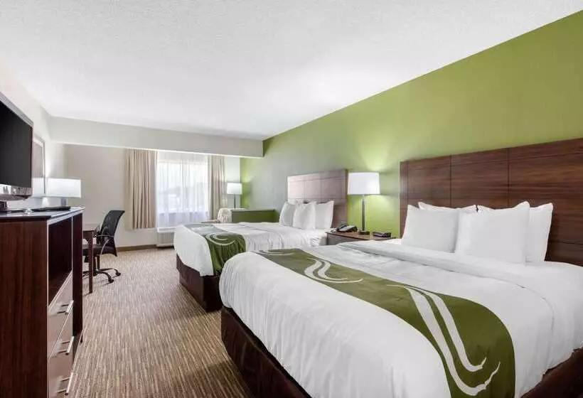 هتل Quality Inn & Suites Mountain Home North