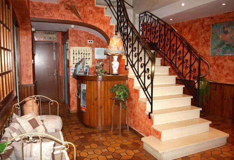 ホテル Restaurant Des Deux Vallées