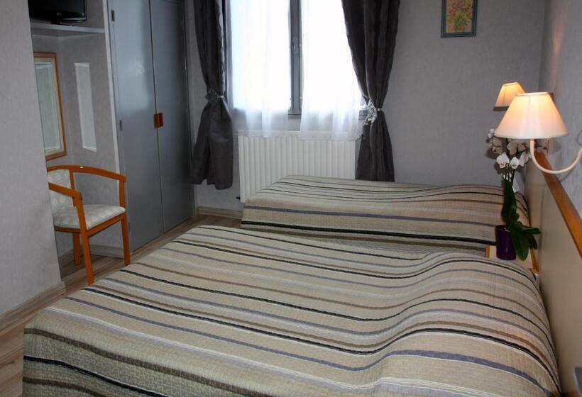 ホテル Restaurant Des Deux Vallées