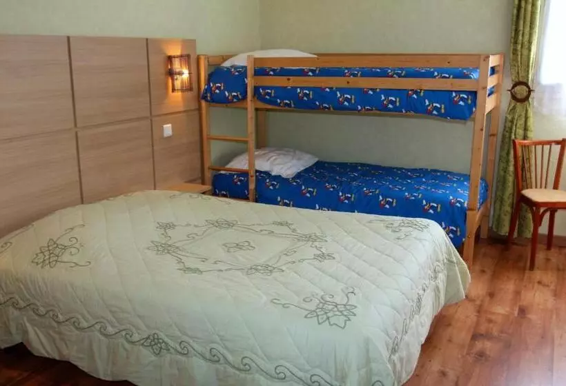 Отель Restaurant Des Deux Vallées