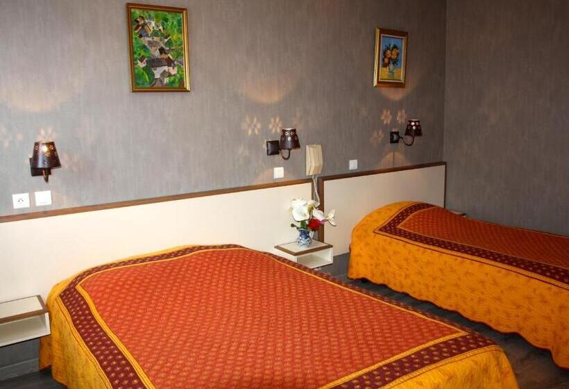 ホテル Restaurant Des Deux Vallées