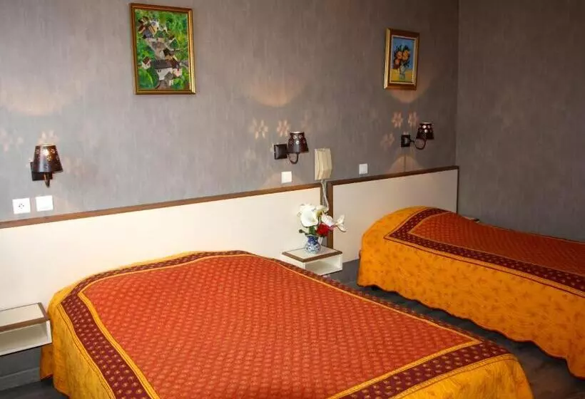 Отель Restaurant Des Deux Vallées