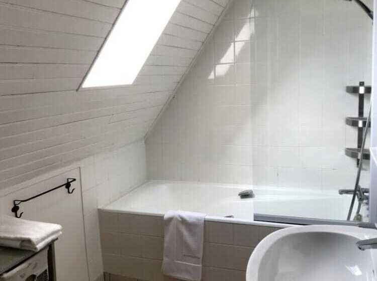 田舎風ホテル Auberge Du Fel