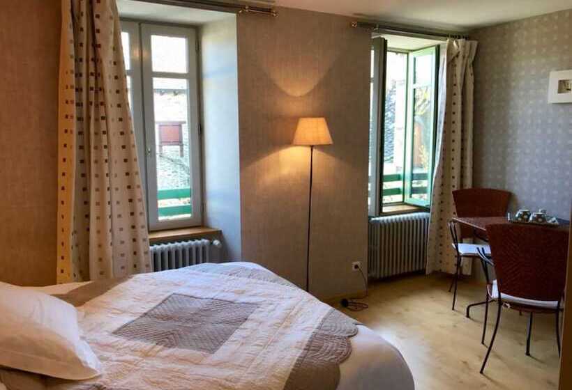 田舎風ホテル Auberge Du Fel