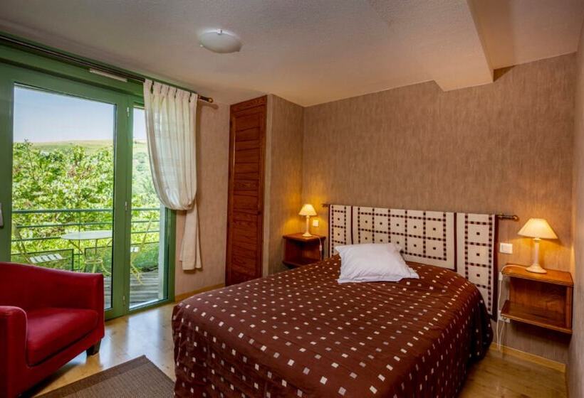 田舎風ホテル Auberge Du Fel