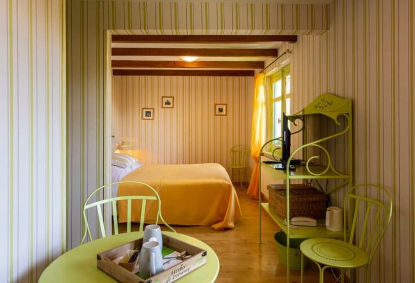 田舎風ホテル Auberge Du Fel