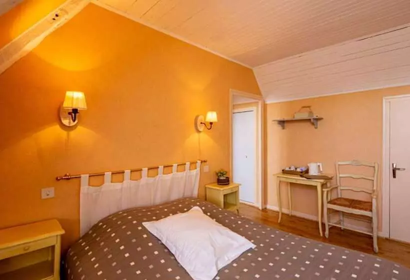 فندق ريفى Auberge Du Fel