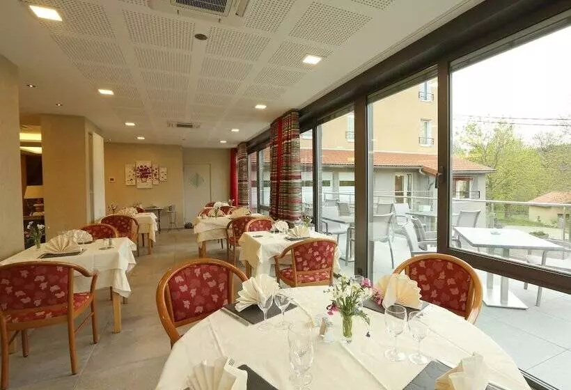 Отель Hôtel Le Provence