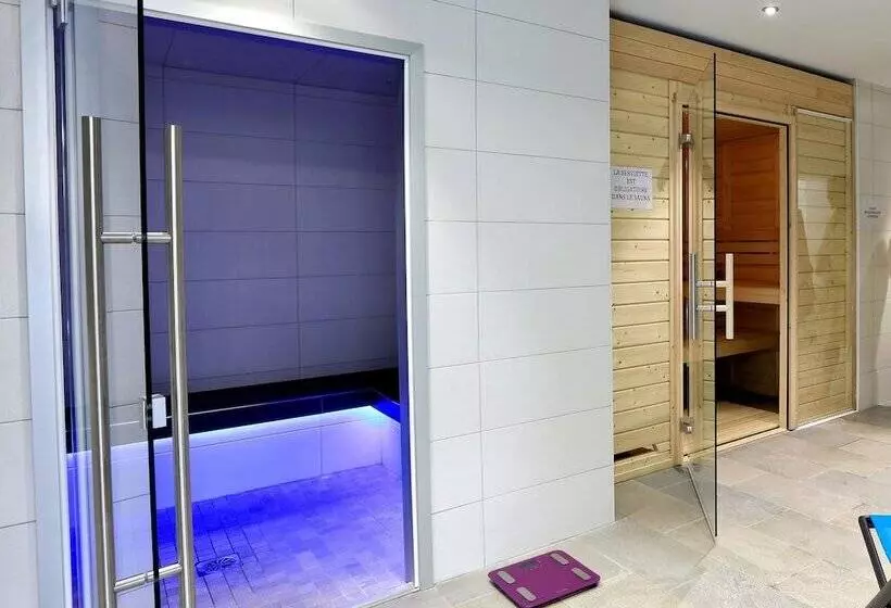 Отель Hôtel Le Provence