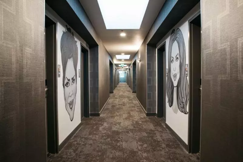 酒店 The Blvd  & Suites  Adults Only