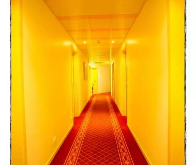 Отель Hôtel Horus