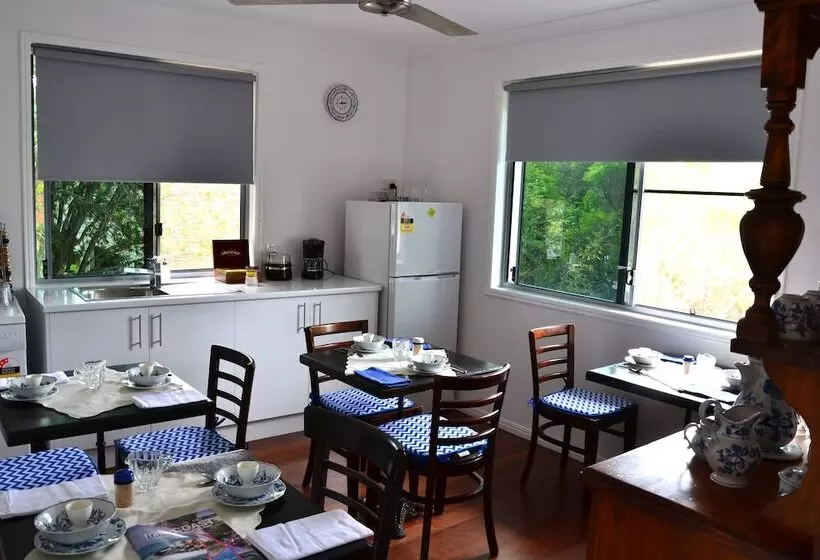 Hotelli Torquay Terrace Bed & Breakfast