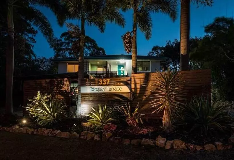 Hotelli Torquay Terrace Bed & Breakfast