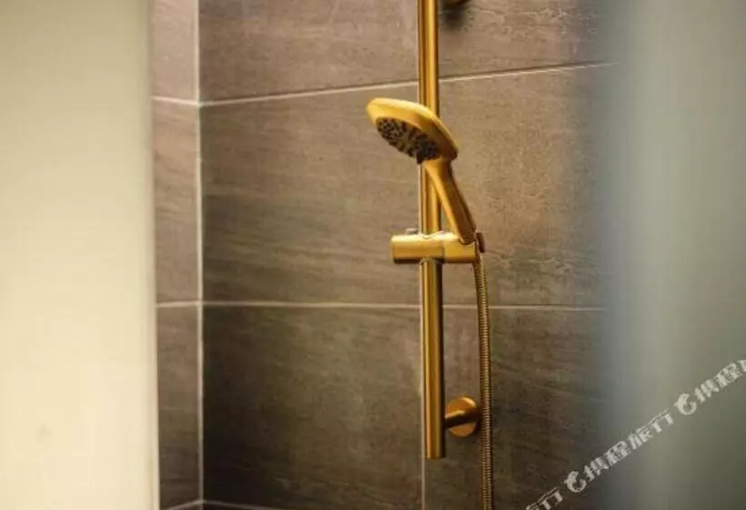 هتل James Joyce Coffetel Chongqing Huangnibang Subway Station