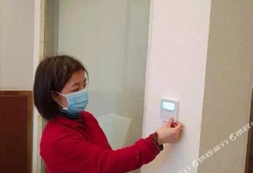 هتل James Joyce Coffetel Chongqing Huangnibang Subway Station