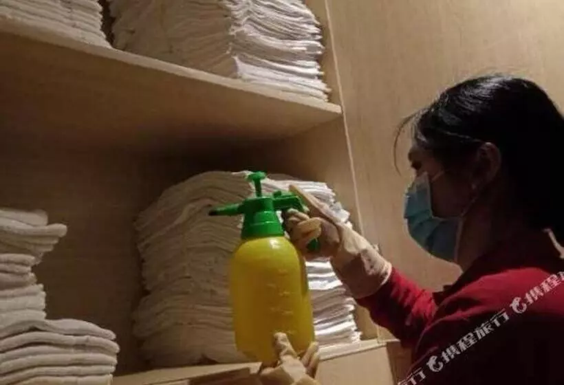 هتل James Joyce Coffetel Chongqing Huangnibang Subway Station