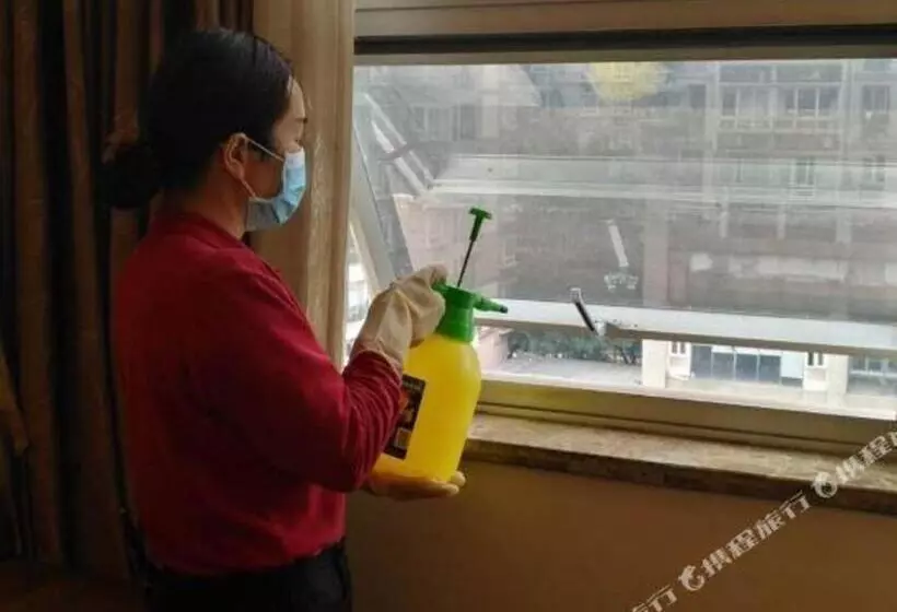 هتل James Joyce Coffetel Chongqing Huangnibang Subway Station