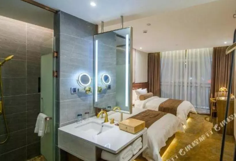 هتل James Joyce Coffetel Chongqing Huangnibang Subway Station