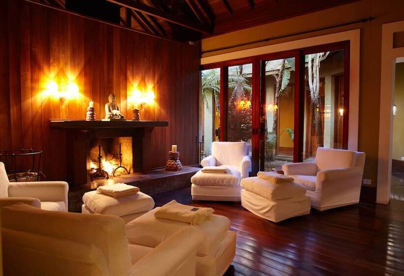 Carmelo Resort & Spa