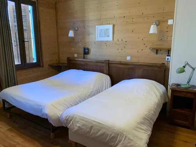 Отель Au Sans Souci