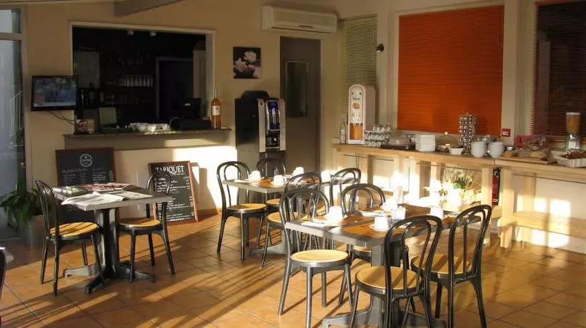 Отель Hôtel Bellevue