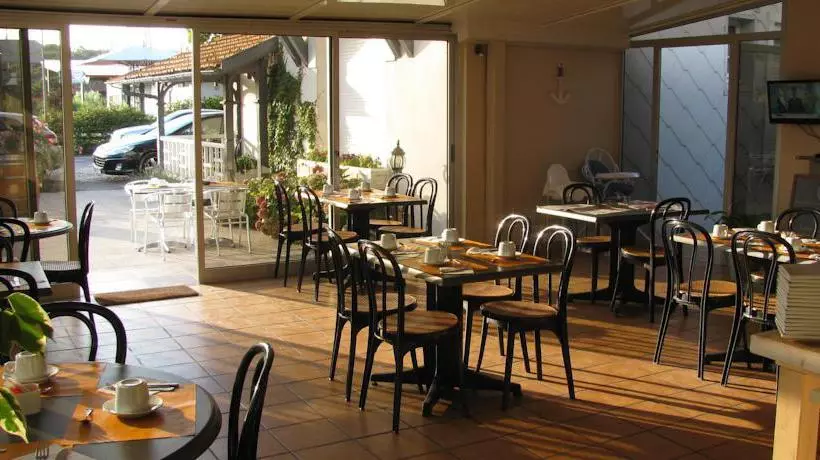 Отель Hôtel Bellevue