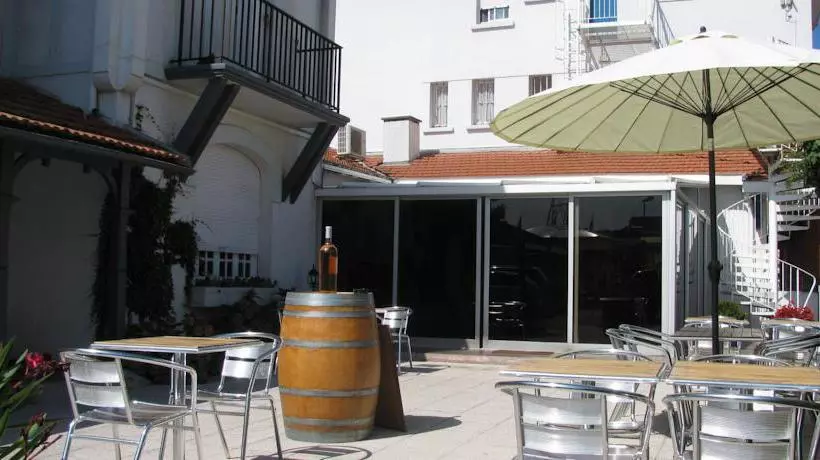 Отель Hôtel Bellevue