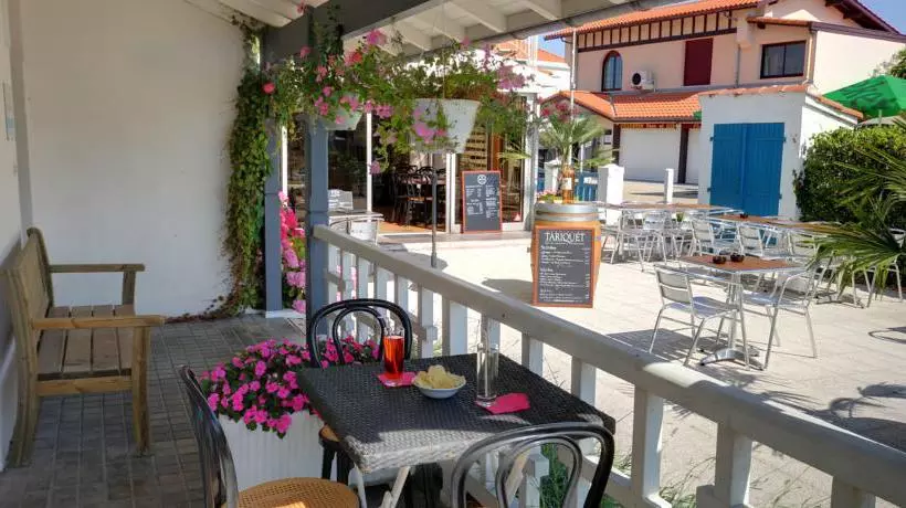 Отель Hôtel Bellevue