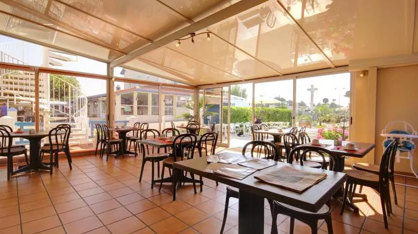 Отель Hôtel Bellevue