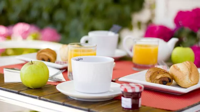 Отель Hôtel Bellevue