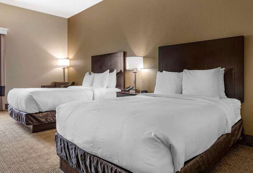 فندق Comfort Inn & Suites Deland Near University