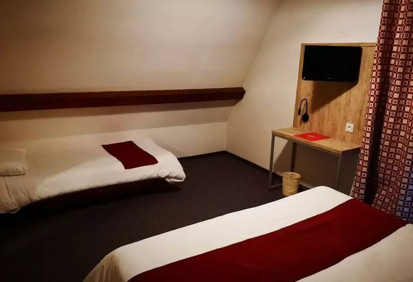 فندق Hôtel Espace Montclar