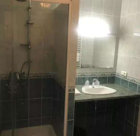 هتل Hôtel Saint Augustin